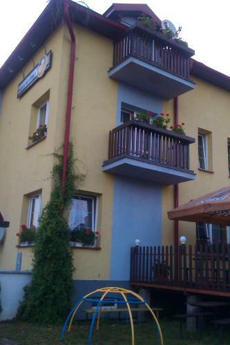 Hostal Penzi�n Nez�budka