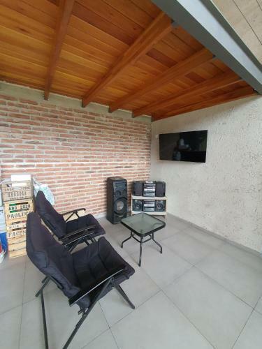 La Casa De Belu Y Marco