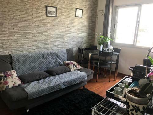 Apartamento Apto. Pr�x. � R. Augusta