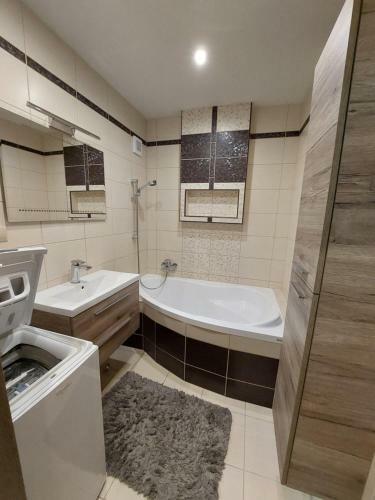 Family Apartment Vada?