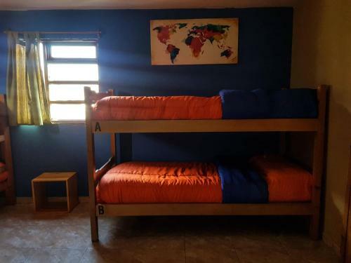 Hostel Del Lago, Habitaciones Privadas Y Caba�as