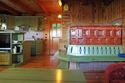 Natural Wooden Sweetheart