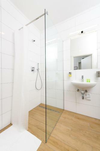 Hostal Penzi�n M-?port Tren?�n