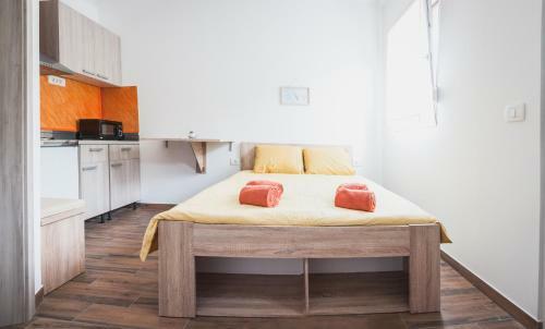 Apartmaji Hrast - Podbela