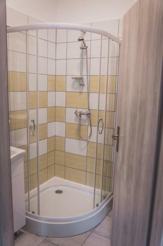 Apartmaji Hrast - Podbela