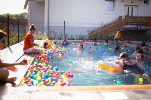 Hostal Chata Trub�rka