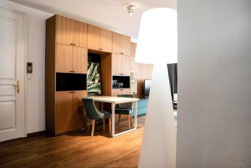 Atrio Apartments