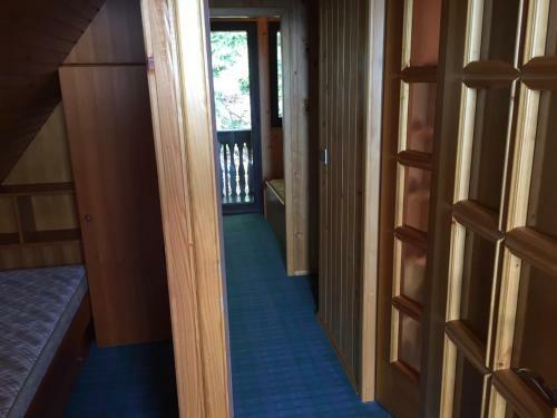 Sunny Chalet Anica