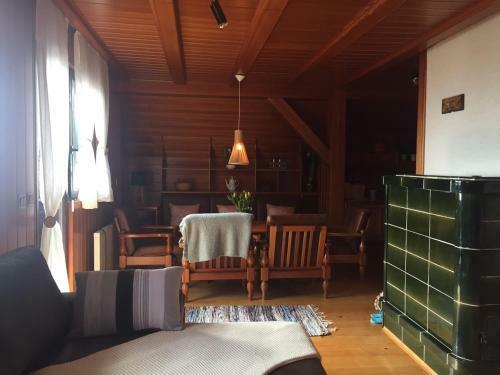 Sunny Chalet Anica