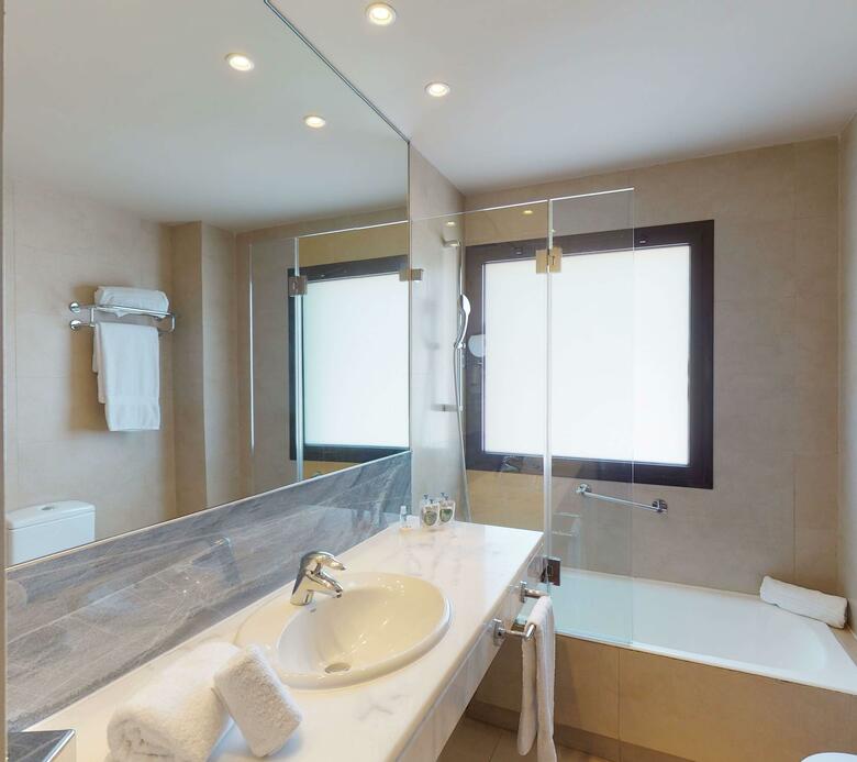 Hotel Radisson Red Madrid