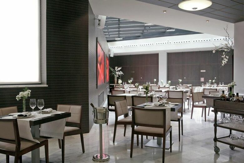 Hotel Radisson Red Madrid