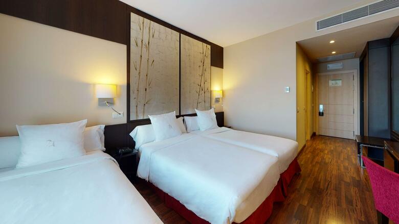 Hotel Radisson Red Madrid