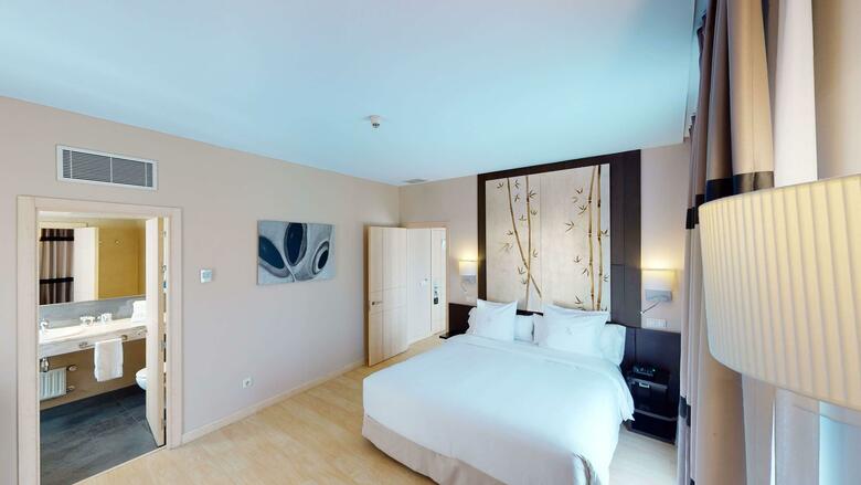 Hotel Radisson Red Madrid