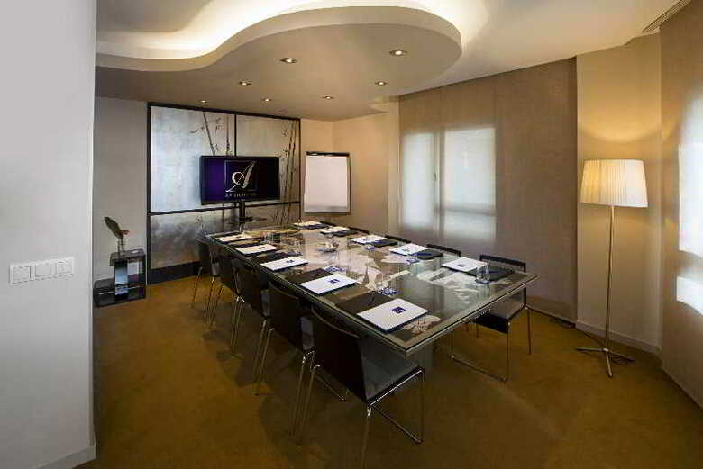 Hotel Radisson Red Madrid
