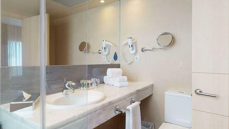 Hotel Radisson Red Madrid