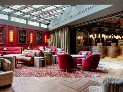 Hotel Radisson Red Madrid