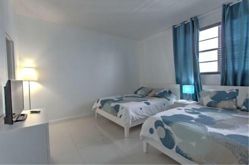 Apartamentos Hollywood Condo's