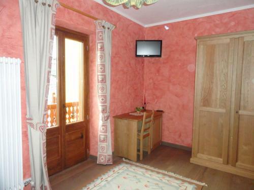 Hostal La Maison Du Bon Megnadzo