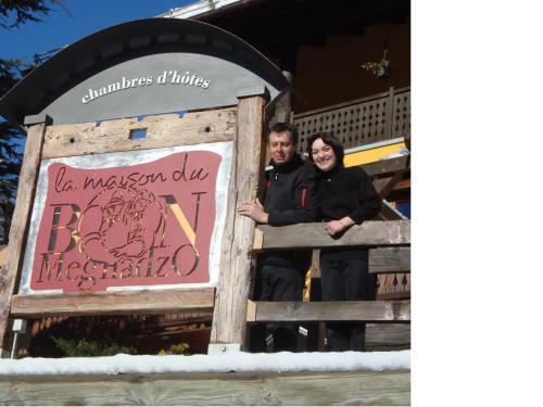 Hostal La Maison Du Bon Megnadzo