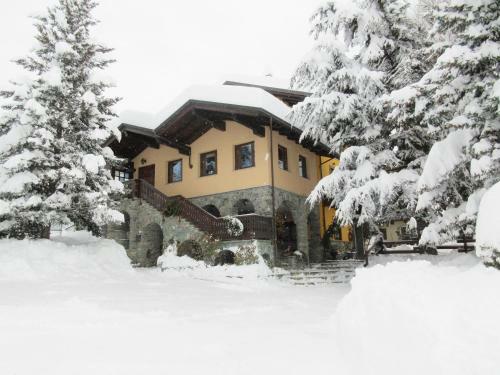 Hostal La Maison Du Bon Megnadzo