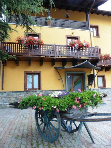 Hostal La Maison Du Bon Megnadzo