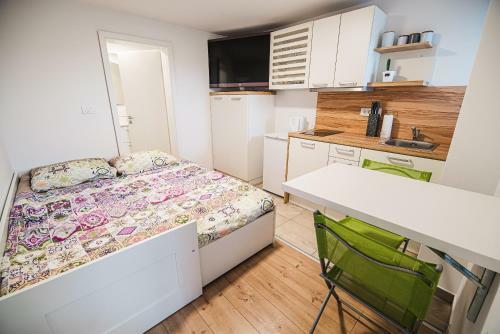 Apartments Rozalija