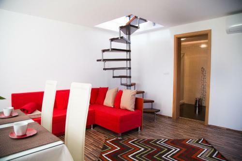 Apartments Ema