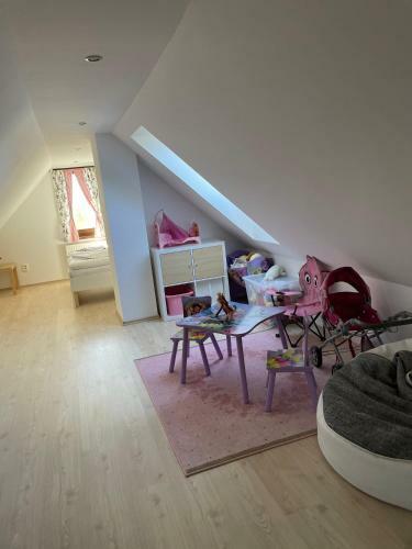 Apartm�ny Lomni?�k