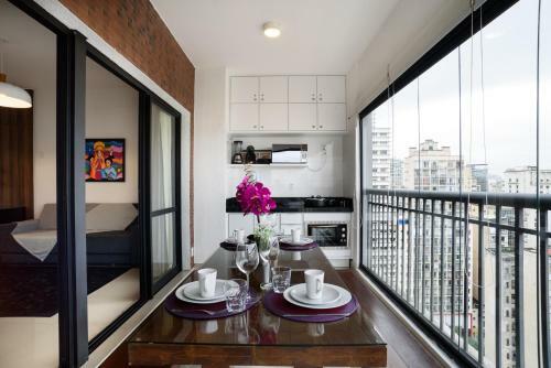 Apartamento Linda Vista Do Centro De S�o Paulo Com Garagem E Internet 50mb