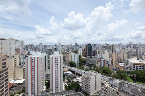 Apartamento Linda Vista Do Centro De S�o Paulo Com Garagem E Internet 50mb