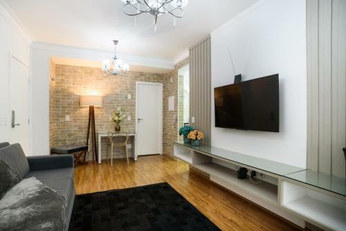 Apartamento Elegancia E Conforto No Centro Com Garagem E Internet 50mb