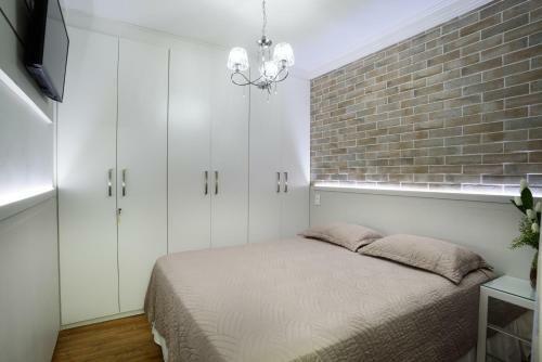 Apartamento Elegancia E Conforto No Centro Com Garagem E Internet 50mb