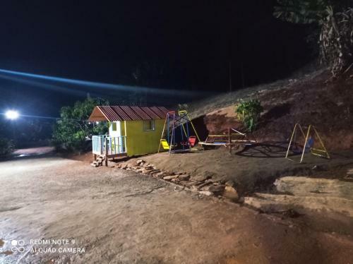 Ch�cara Recanto Das Pedras