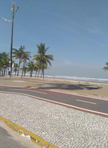 Apartamento Kitnet Studio Vale A Pena Conferir! Vila Ocian Praia Grande Sp
