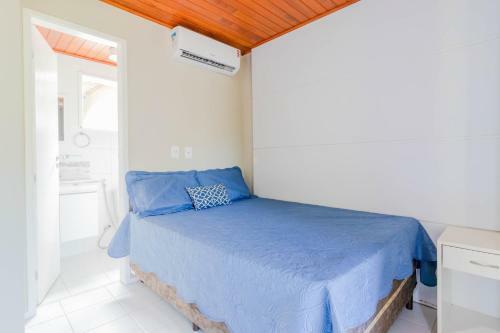 It05 Bangal� Duplex 3 Su�tes P� Na Areia, Itacimirim