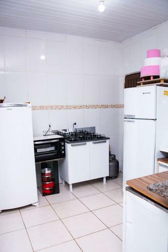 Charmosa Casa Com Wifi E �rea Verde Em Trindade Go