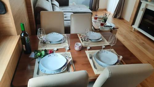 Holiday Spa Lux Apartment
