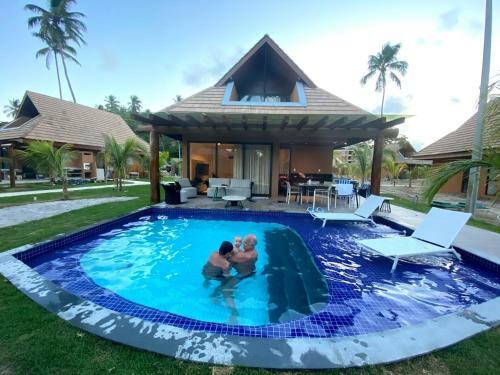 Eco Resort, Bangal� - 2 Su�tes, 1 Quarto Com Beliche, Sala E Cozinha Completa