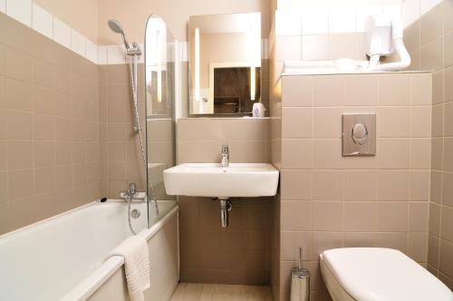 Relais Fasthotel "la Couch�e" Avignonet