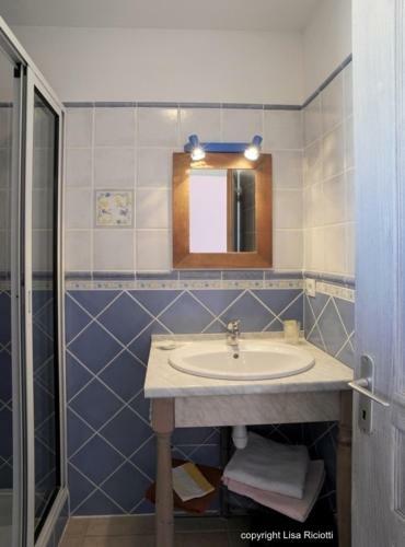 Bed & Breakfast Les H�tes De La Combe Mouis