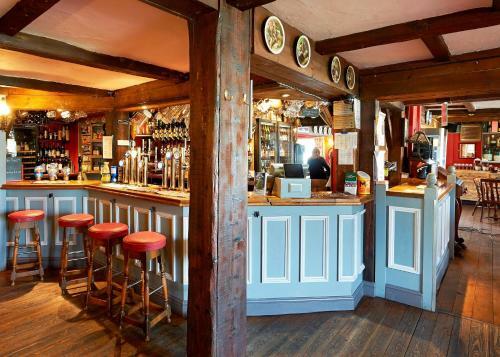 Camden Arms Hotel