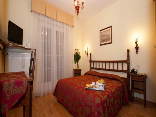 Hotel Paradiso