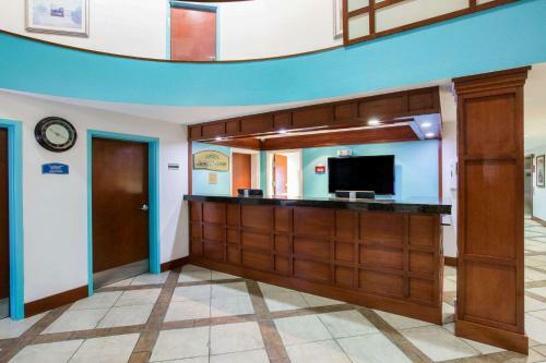 Hotel Howard Johnson Evansville