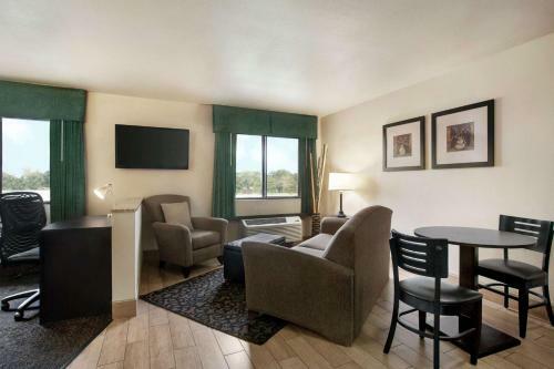 Motel Oak Tree Inn Livonia West