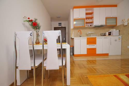 Apartment Jony Lux Center