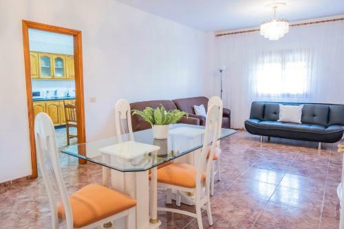 Live Cuevecitas La Herradura