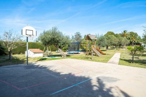 Paraiso En Cambrils Colibri Resort