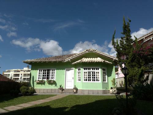 Casa Verde - Su�te 2 - I�cas, Teres�polis, Rj