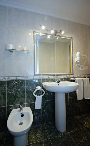 Apartamentos Seixeli�o En Balea