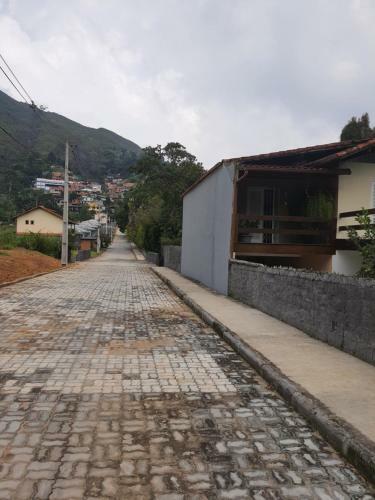 Casa A 10 Minutos Do Centro Em Em Condominio Estilo Americano